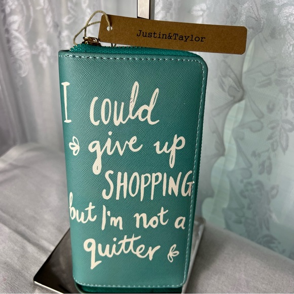 NWT Justin & Taylor Fun Long Zippy Wallet, zips around, 8 cc slots, middle zip - Picture 7 of 7